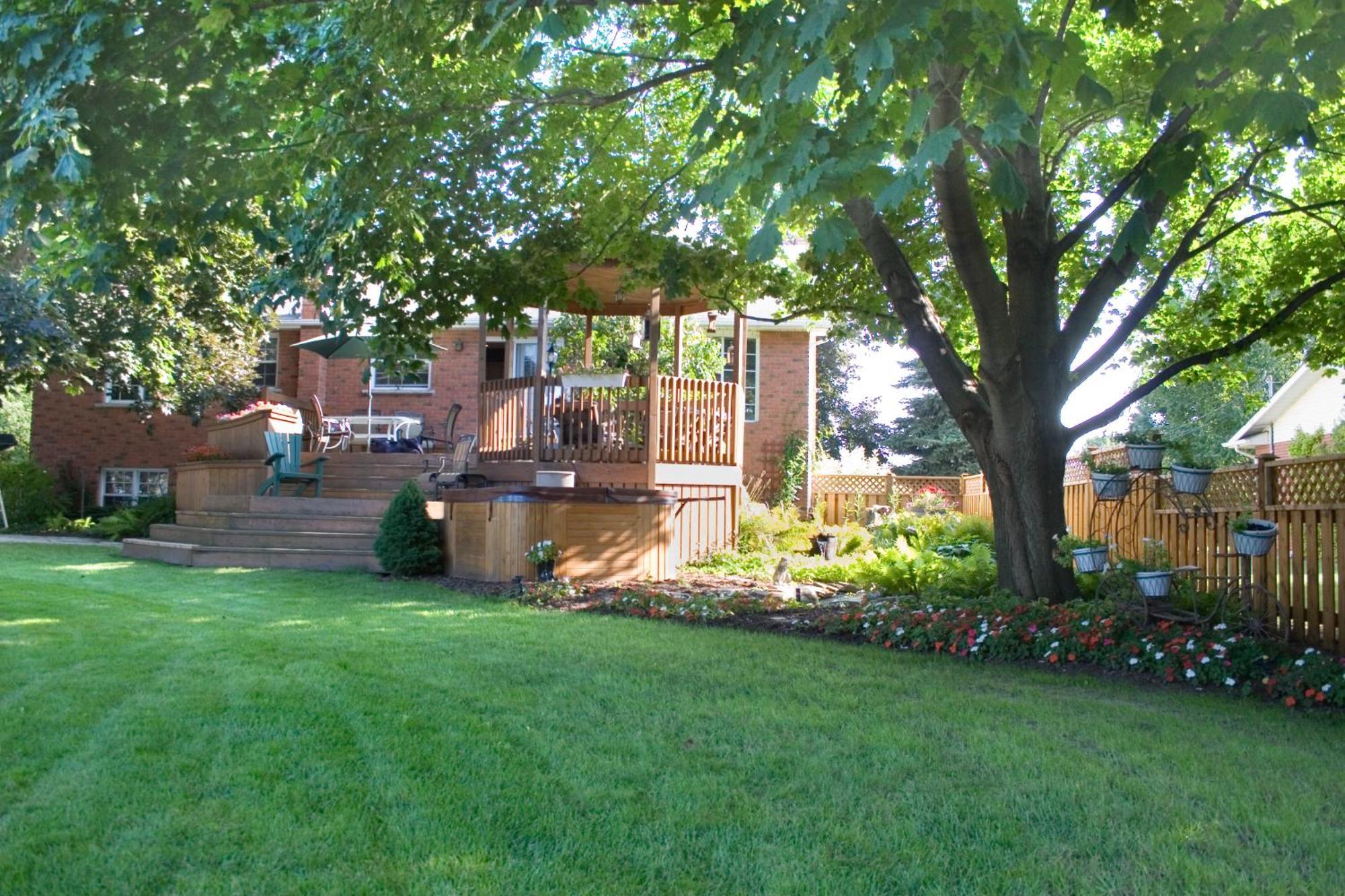 A Li'L Bit Of Eden Bed & Breakfast Niagara-on-the-Lake Exterior photo